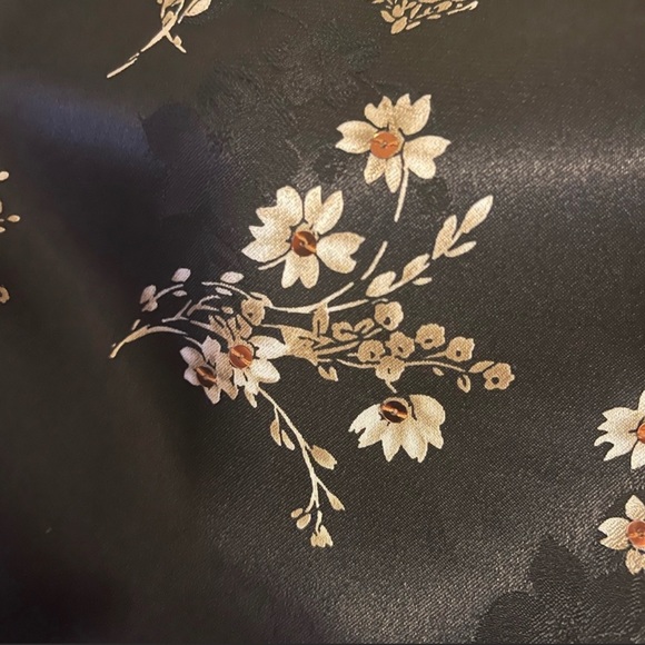 Vintage Liz Claiborne Camisole Lingerie Top background is black - Picture 5 of 8